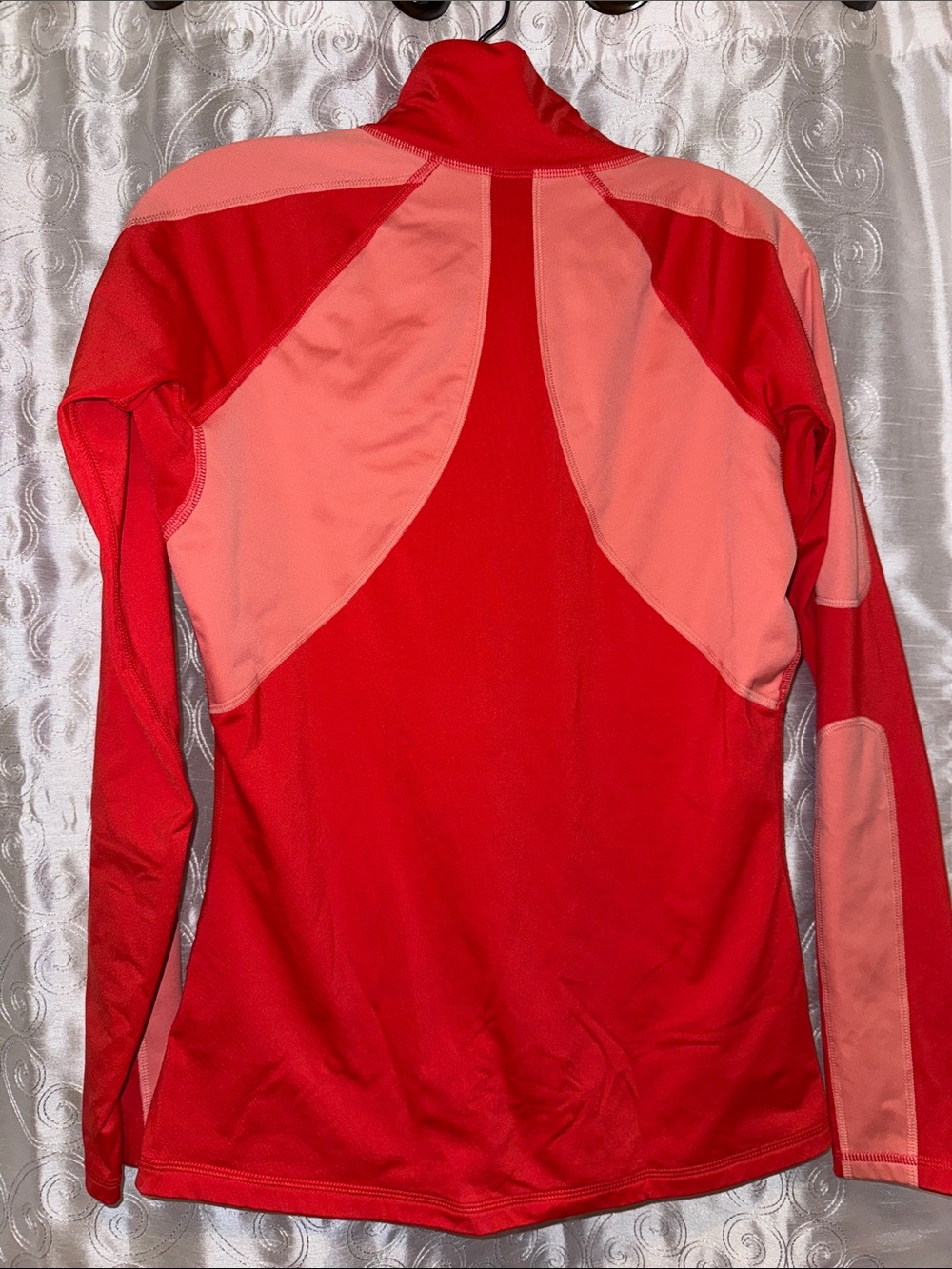 Nike Pro Two-Tone Coral and Red Half-Zip Athletic Pullover Women’s Size M 🔥 G12 - Picture 3 of 4